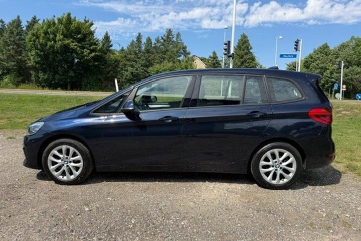 undefined BMW 218d fra 2020
