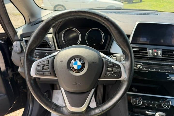 undefined BMW 218d fra 2020