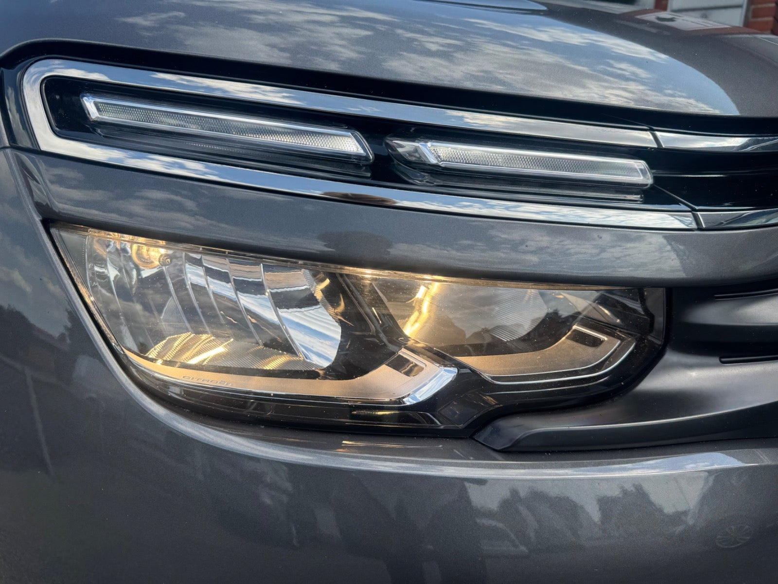 Grå Citroën C5 Aircross fra 2019