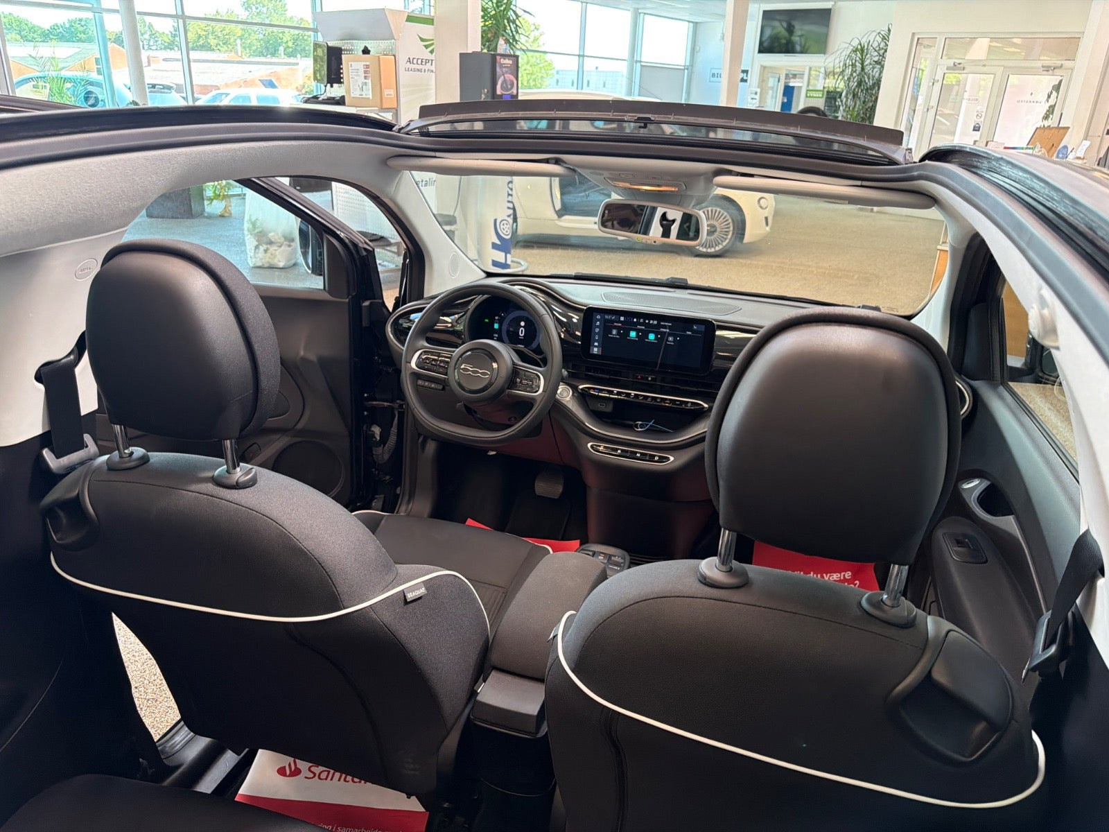 Sort Fiat 500e fra 2023