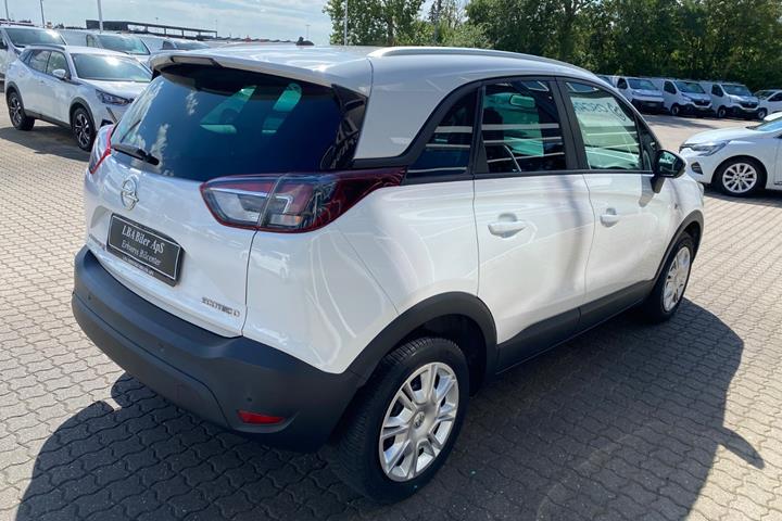 Hvid Opel Crossland X fra 2019