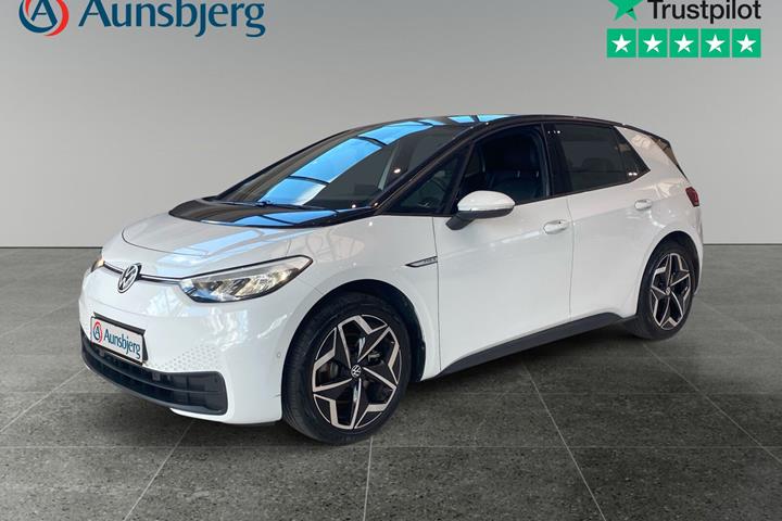 Hvid VW ID.3 fra 2023 set udefra