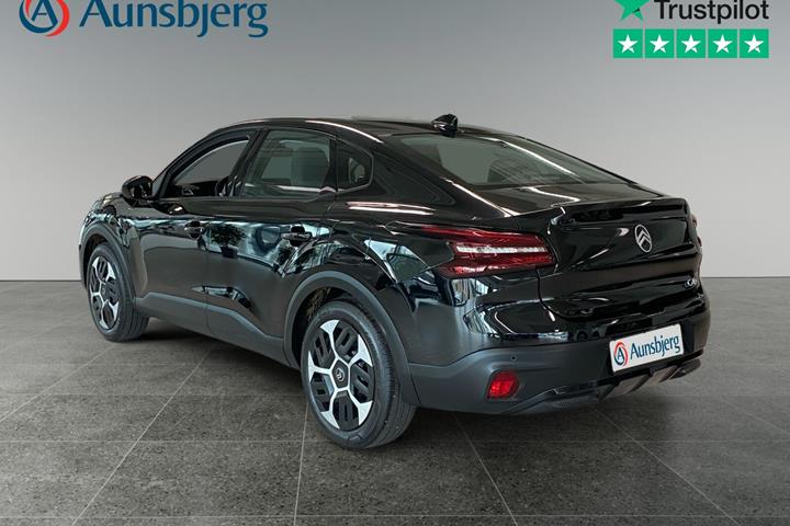 Sort Citroën ë-C4 X fra 2025