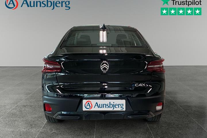 Sort Citroën ë-C4 X fra 2025
