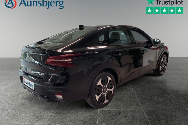 Sort Citroën ë-C4 X fra 2025