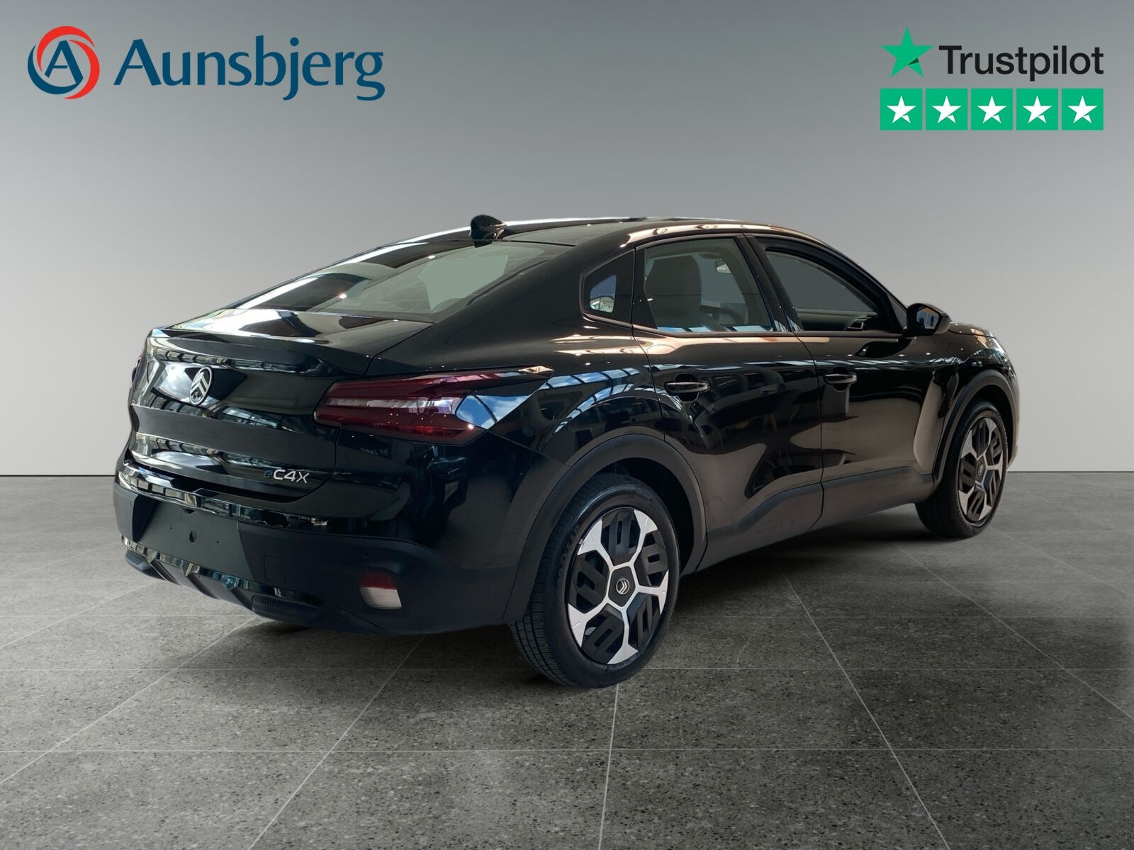 Sort Citroën ë-C4 X fra 2025