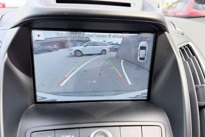 Blå Ford C-MAX fra 2019