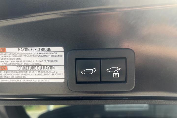 Hvid Toyota Yaris Cross fra 2022