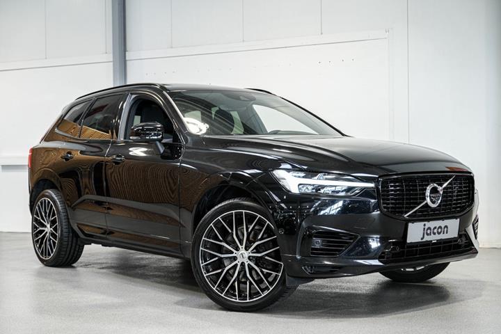 Sort Volvo XC60 fra 2021