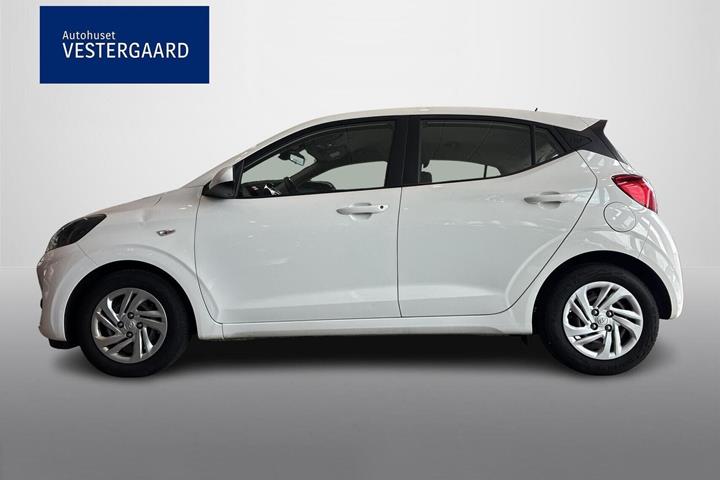 Hvid Hyundai i10 fra 2022
