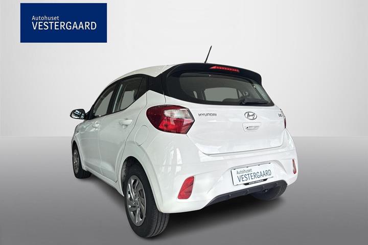 Hvid Hyundai i10 fra 2022