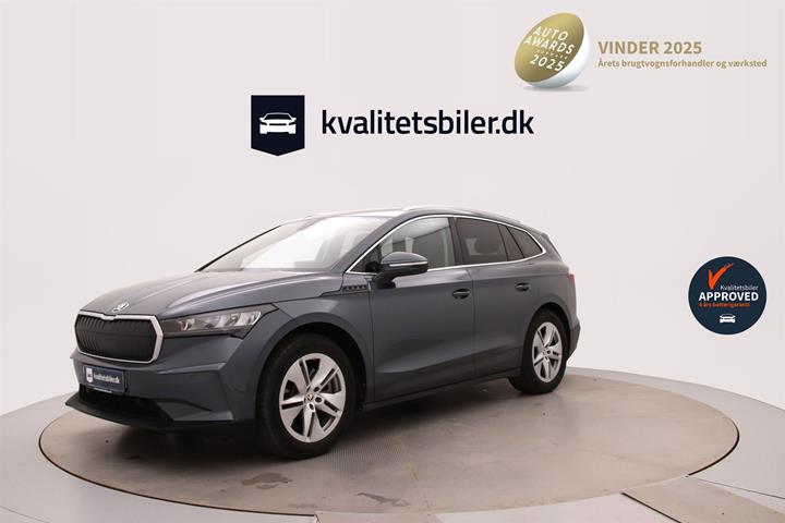 Grå Skoda Enyaq fra 2021 set udefra
