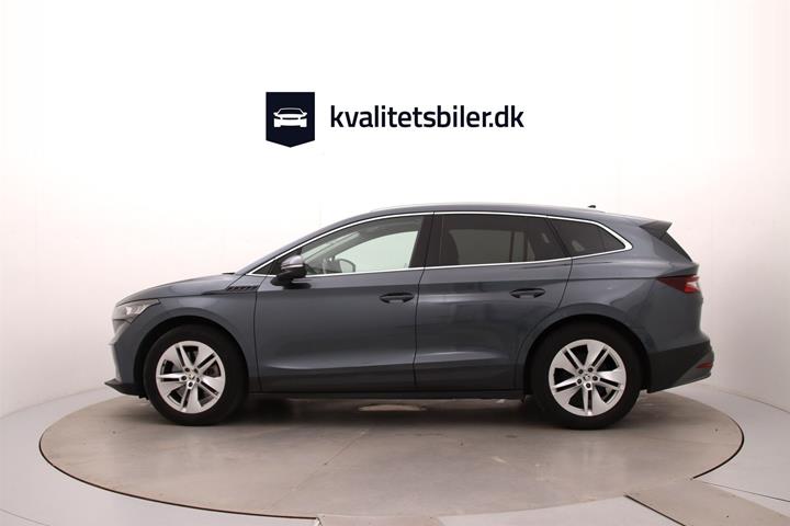 Grå Skoda Enyaq fra 2021