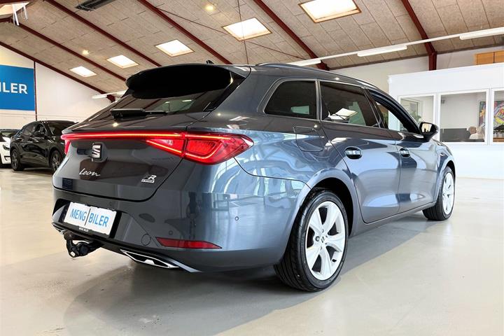 Sort Seat Leon fra 2021