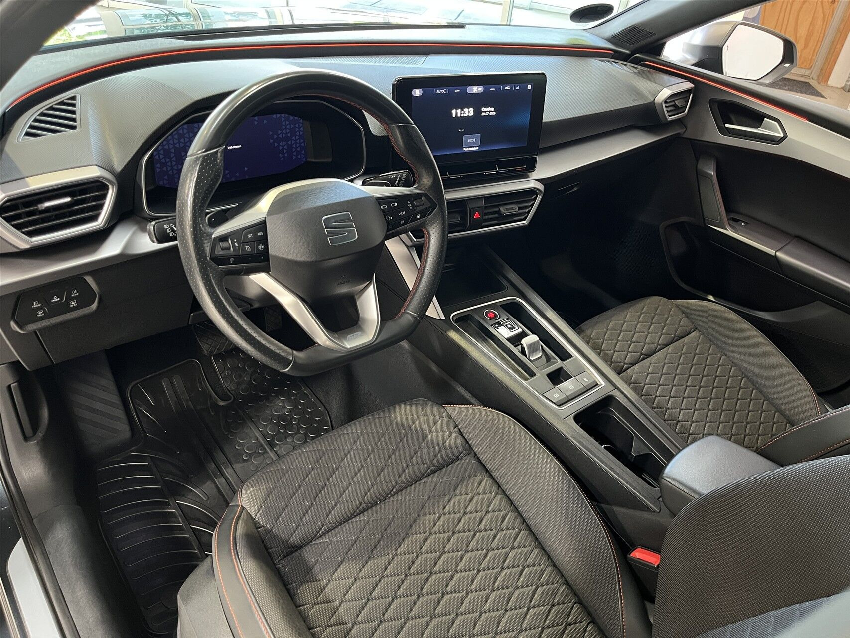 Sort Seat Leon fra 2021