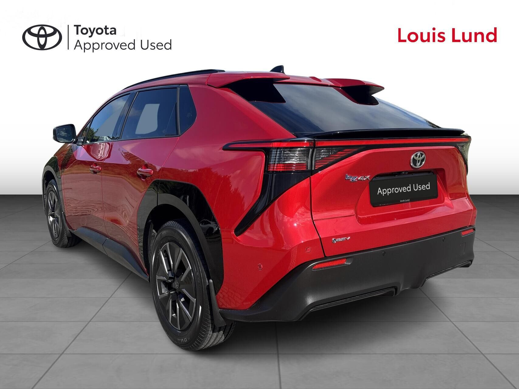 Rød Toyota BZ4X fra 2026