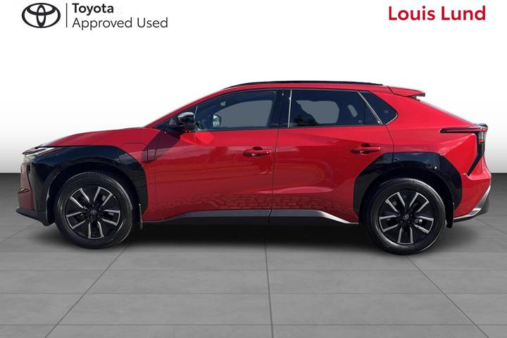 Rød Toyota BZ4X fra 2026