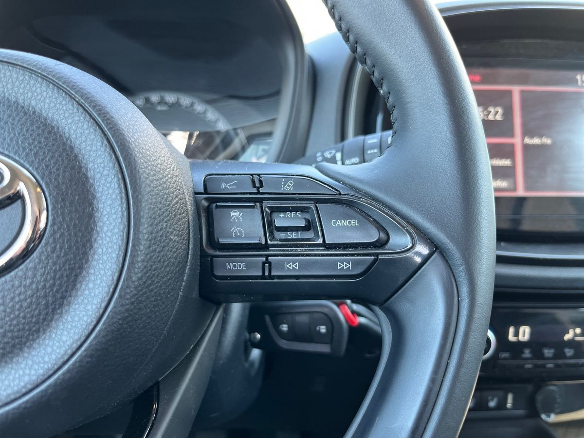 Hvid Toyota Aygo X fra 2022