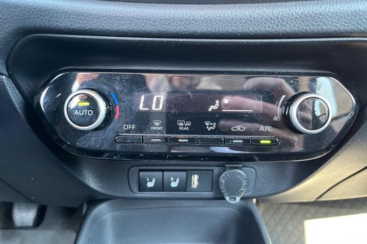 Hvid Toyota Aygo X fra 2022