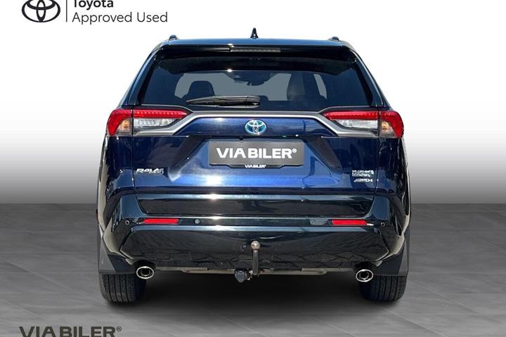 Blå Toyota RAV4 Plug-in fra 2021