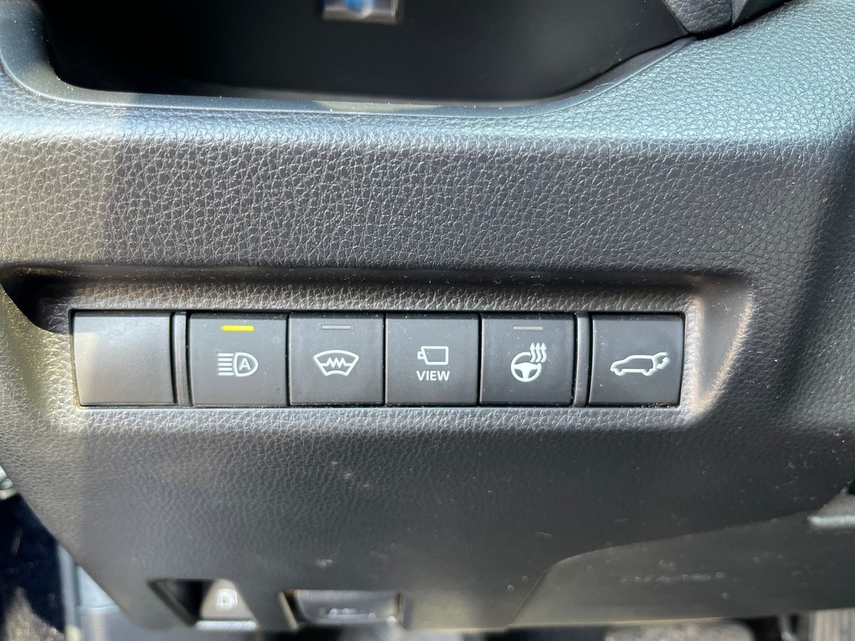 Blå Toyota RAV4 Plug-in fra 2021