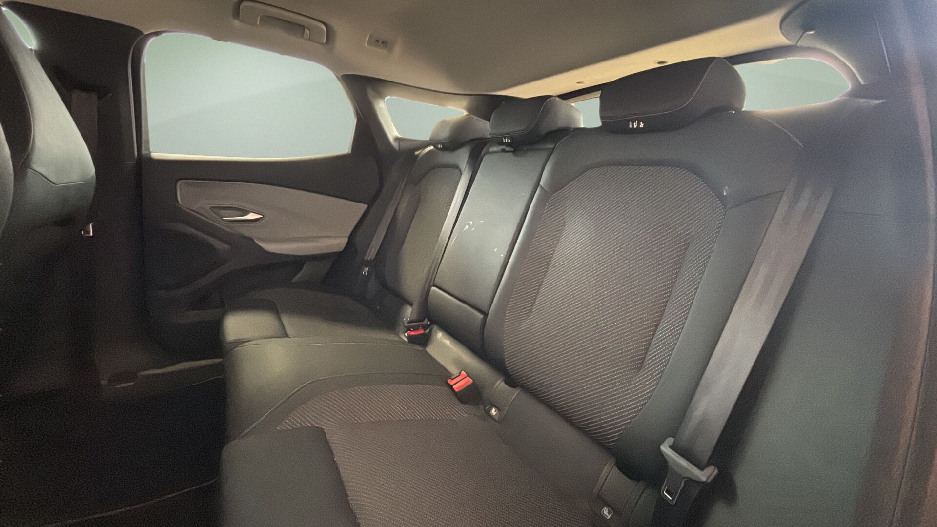 Blå Ford Explorer fra 2025