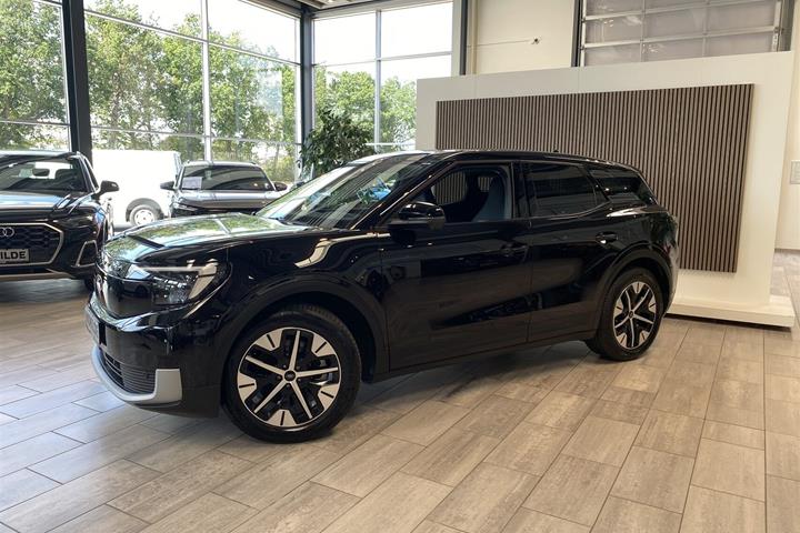 Sort Ford Explorer fra 2024
