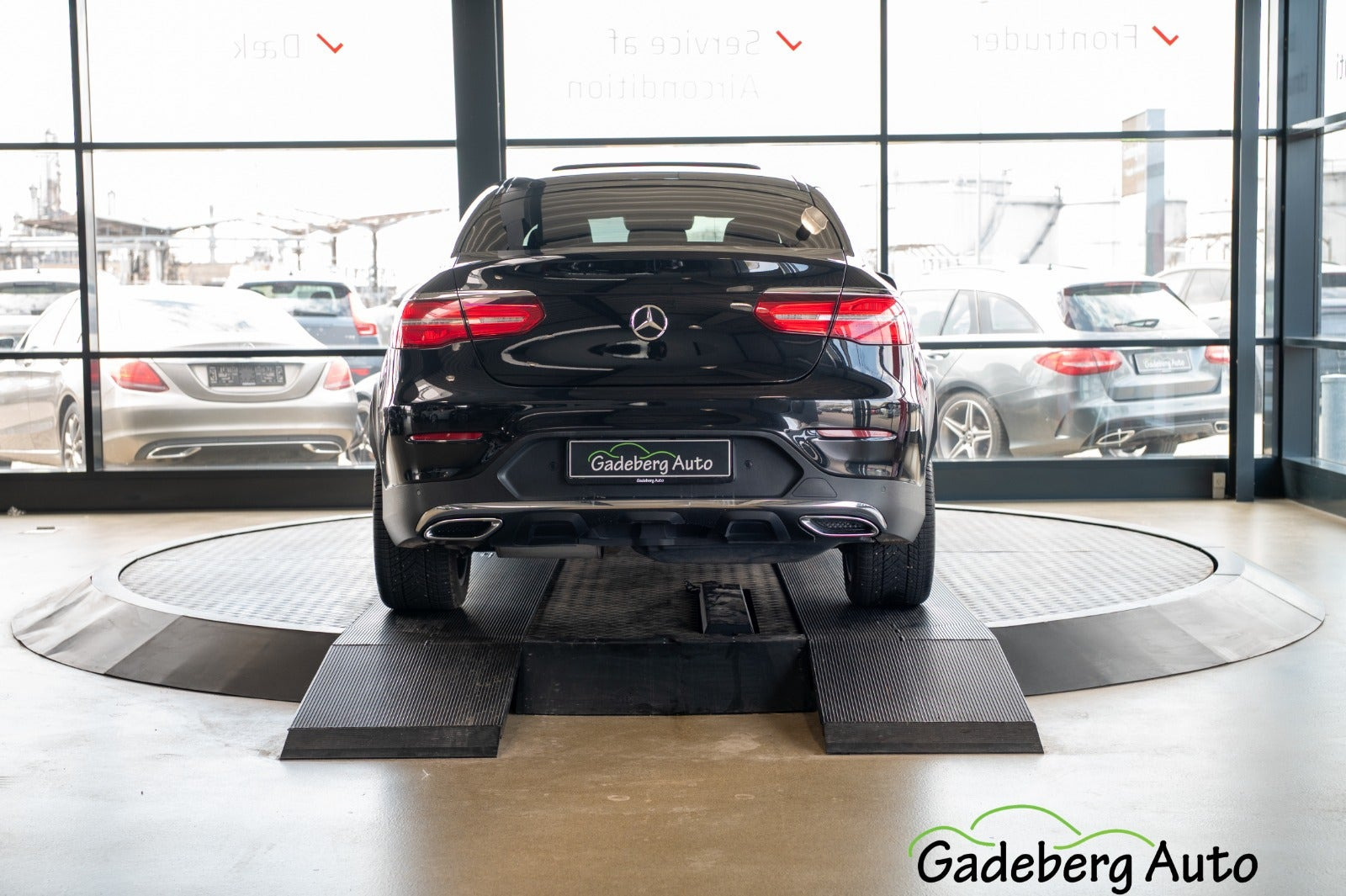 Sort Mercedes GLC350 d fra 2017