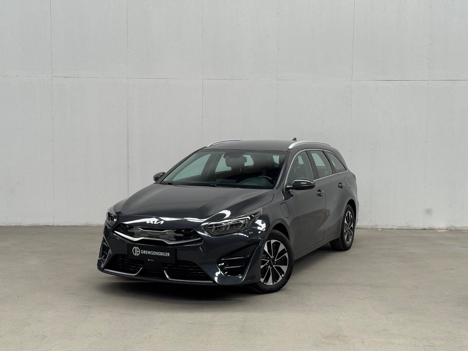 Kia Ceed 1,6 PHEV Prestige SW DCT