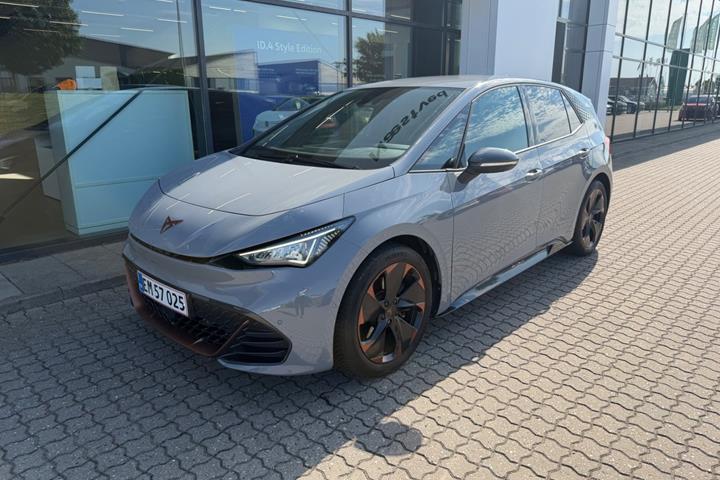 Grå Cupra Born fra 2024