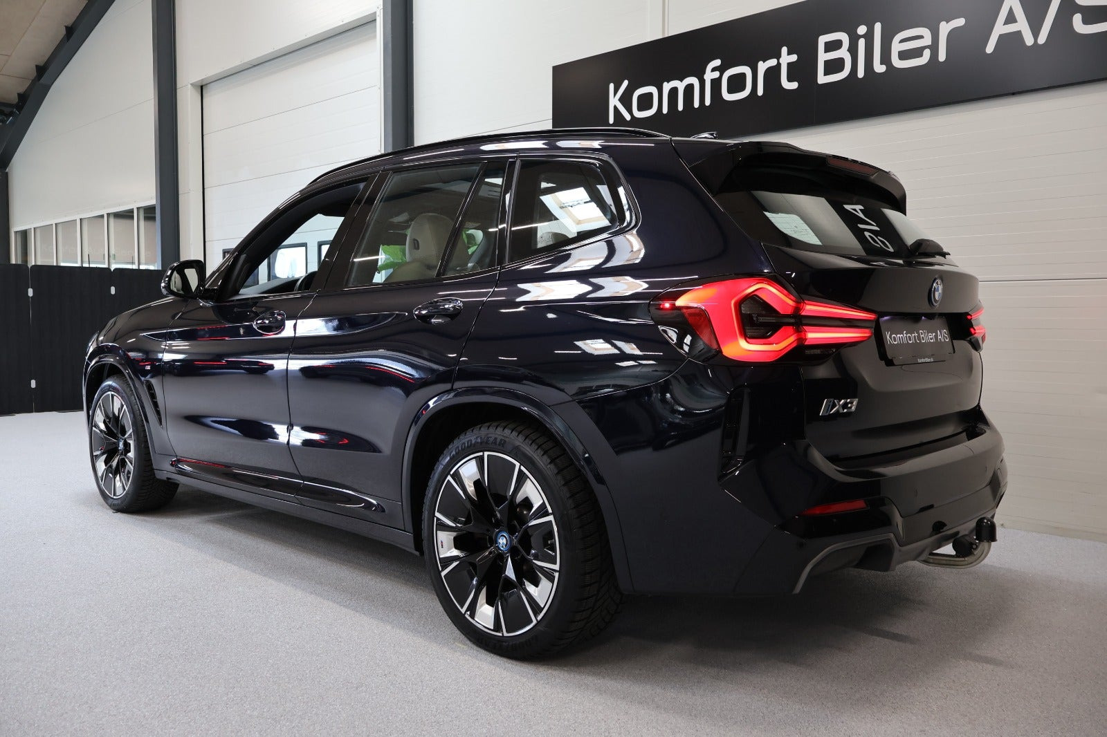 Sort BMW iX3 fra 2022