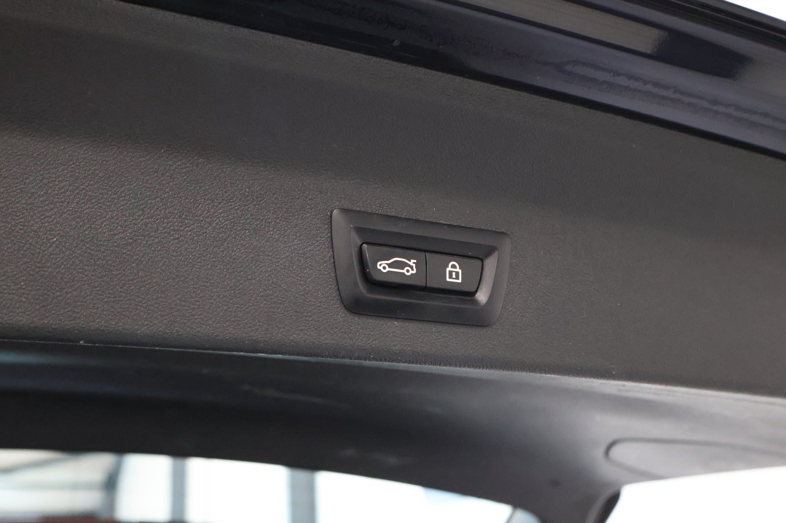 Sort BMW iX3 fra 2022