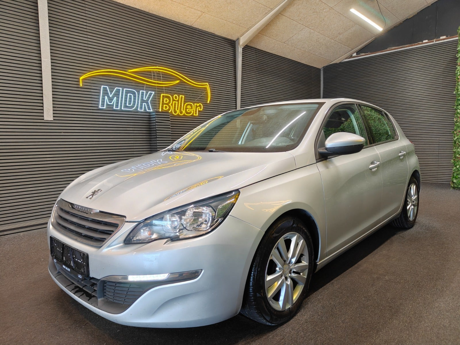 undefined Peugeot 308 fra 2014