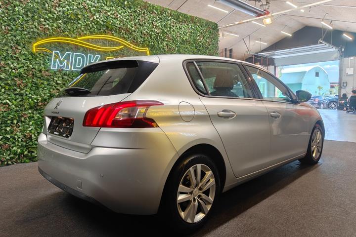 undefined Peugeot 308 fra 2014