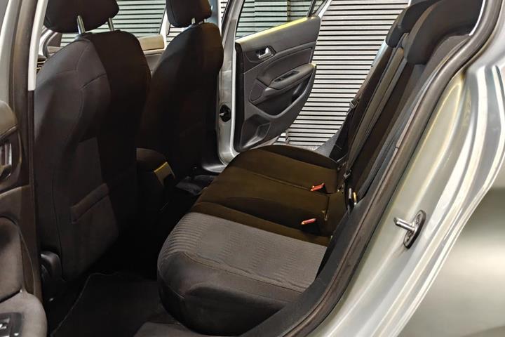 undefined Peugeot 308 fra 2014