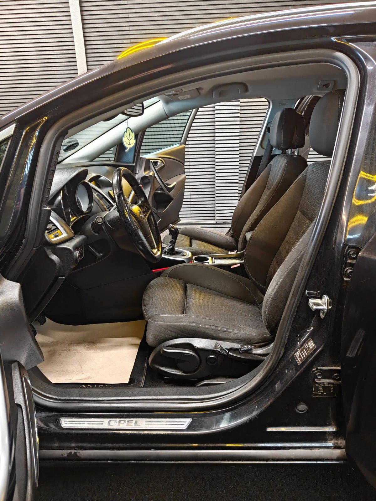 undefined Opel Astra fra 2011