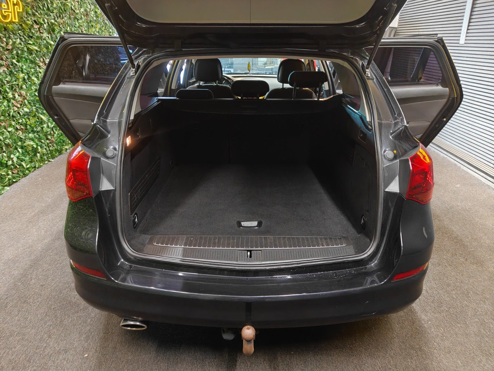 undefined Opel Astra fra 2011
