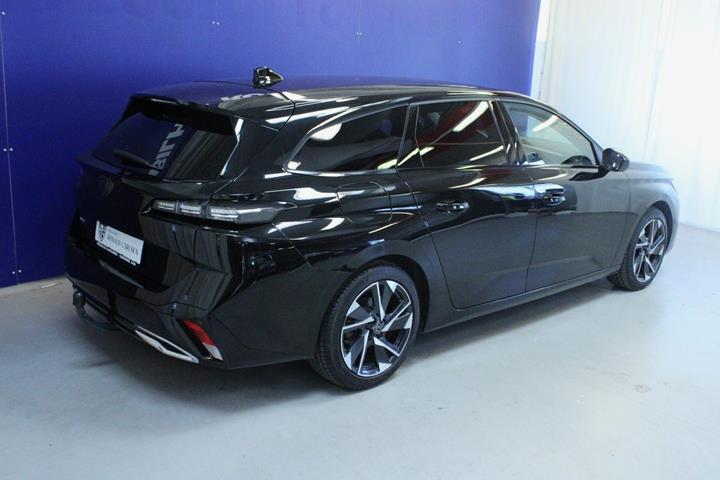 Sort Peugeot 308 fra 2024