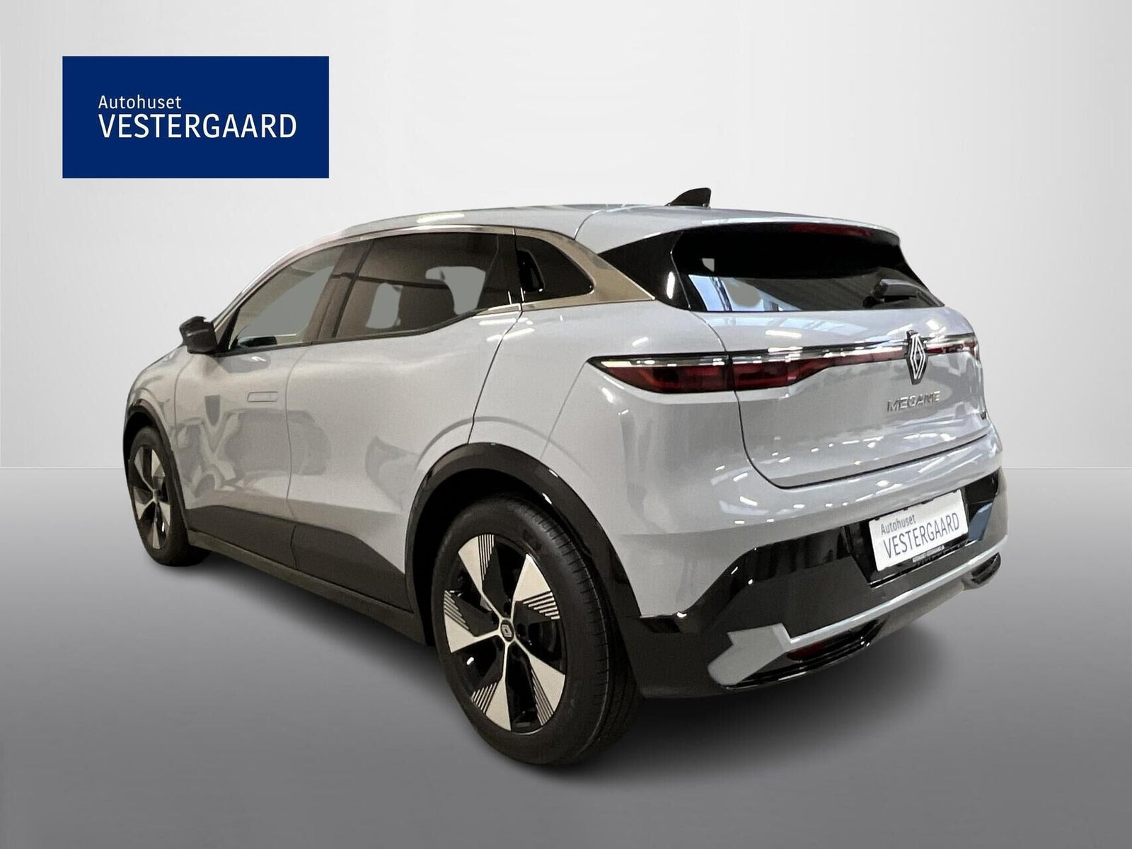 Grå Renault Megane E-Tech fra 2025