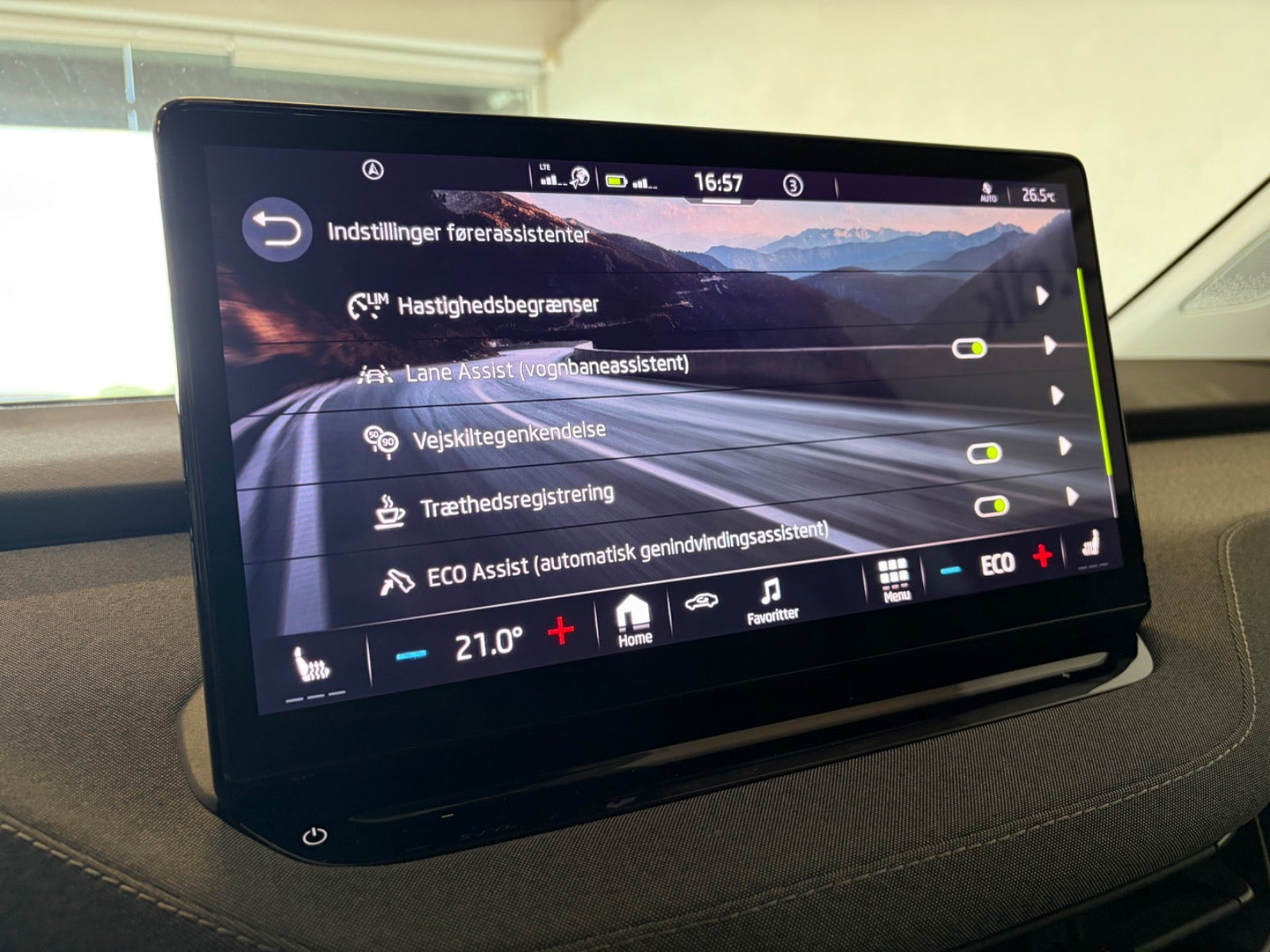 Sort Skoda Enyaq fra 2023
