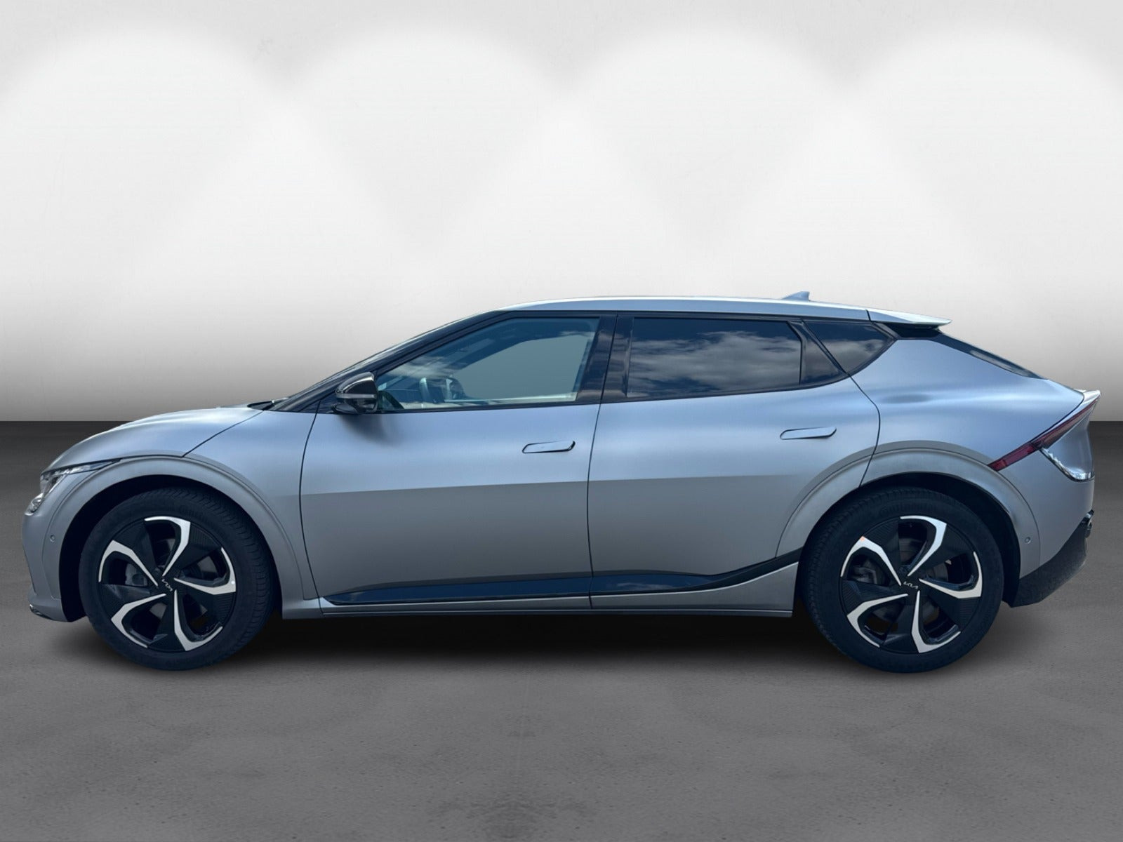 Grå Kia EV6 fra 2022