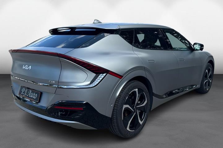 Grå Kia EV6 fra 2022