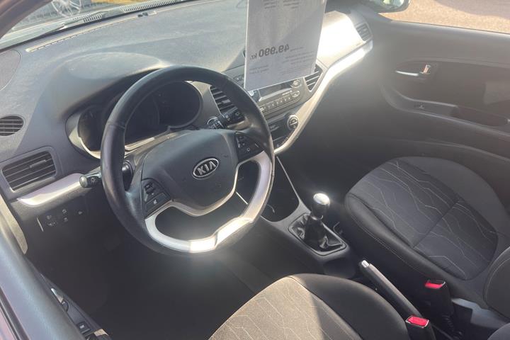 Grå Kia Picanto fra 2012