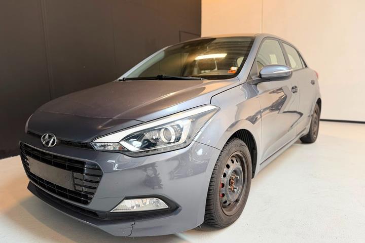 Grå Hyundai i20 fra 2016