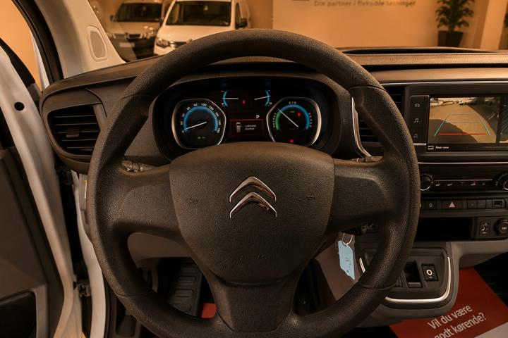 Hvid Citroën e-Jumpy fra 2021