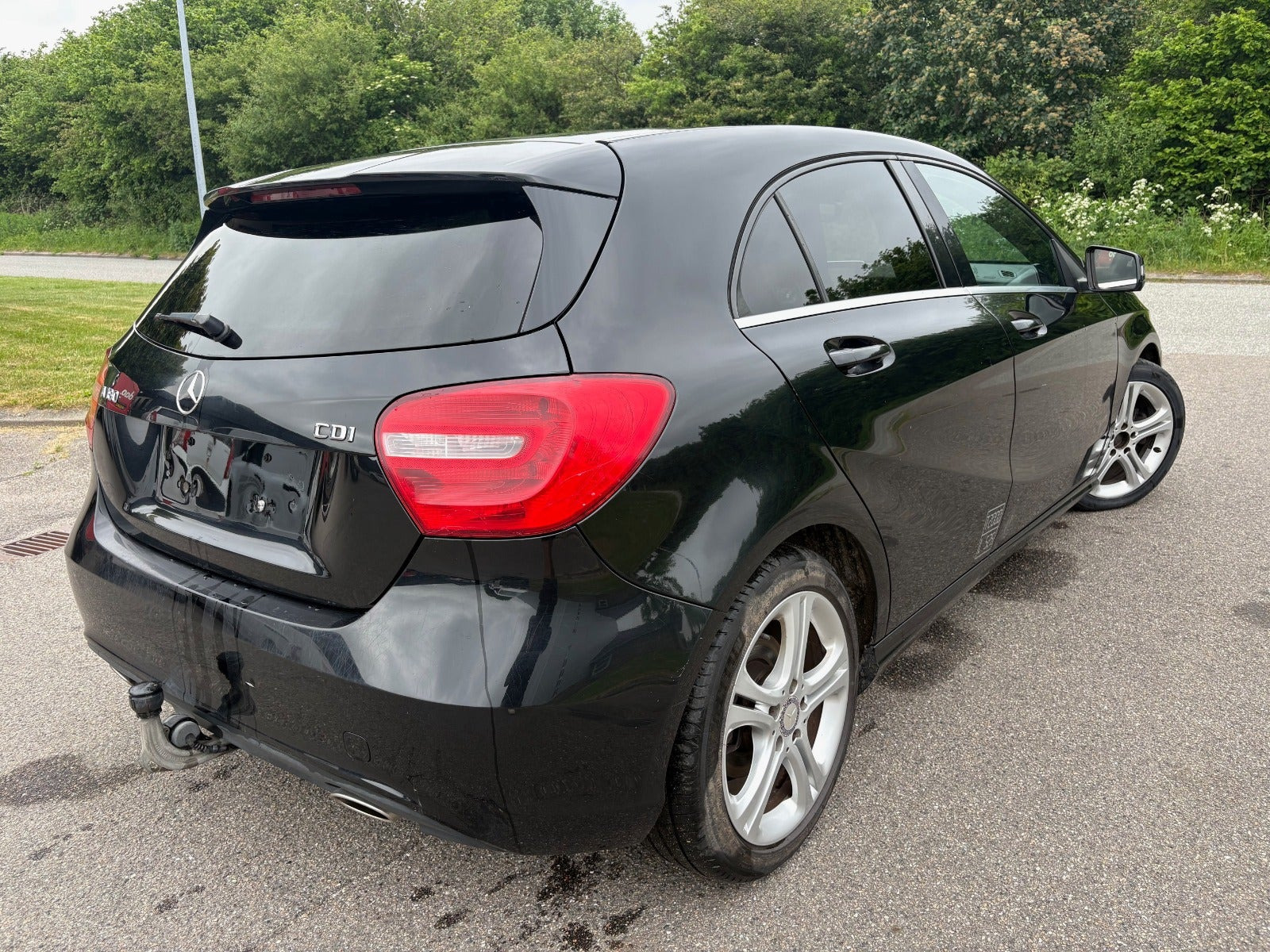 Sort Mercedes A180 fra 2014
