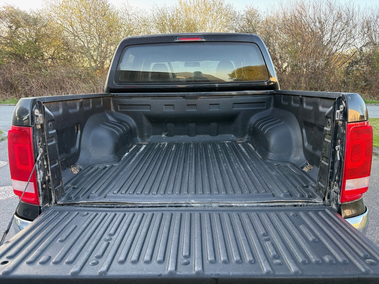 Sort VW Amarok fra 2012