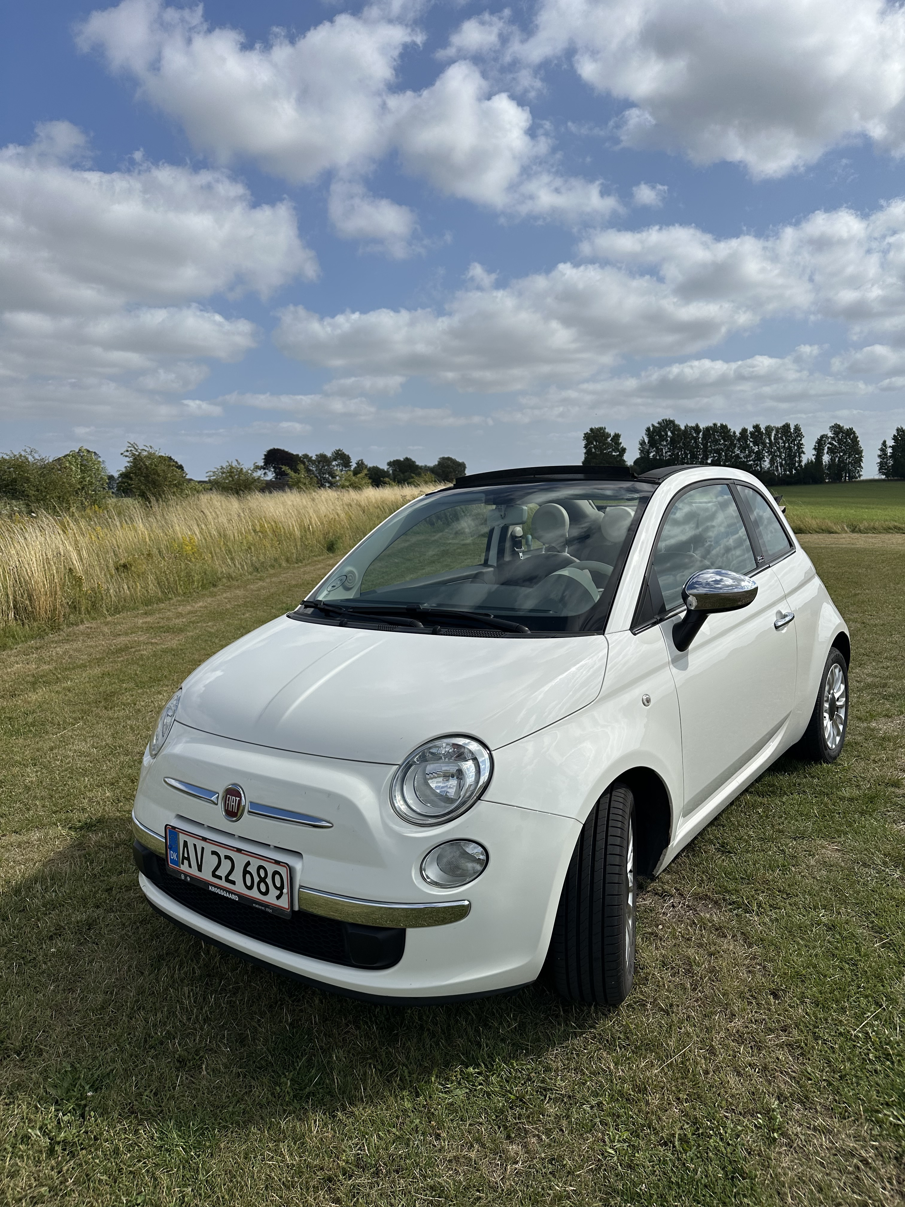 Hvid Fiat 500C fra 2015