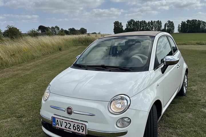 Hvid Fiat 500C fra 2015