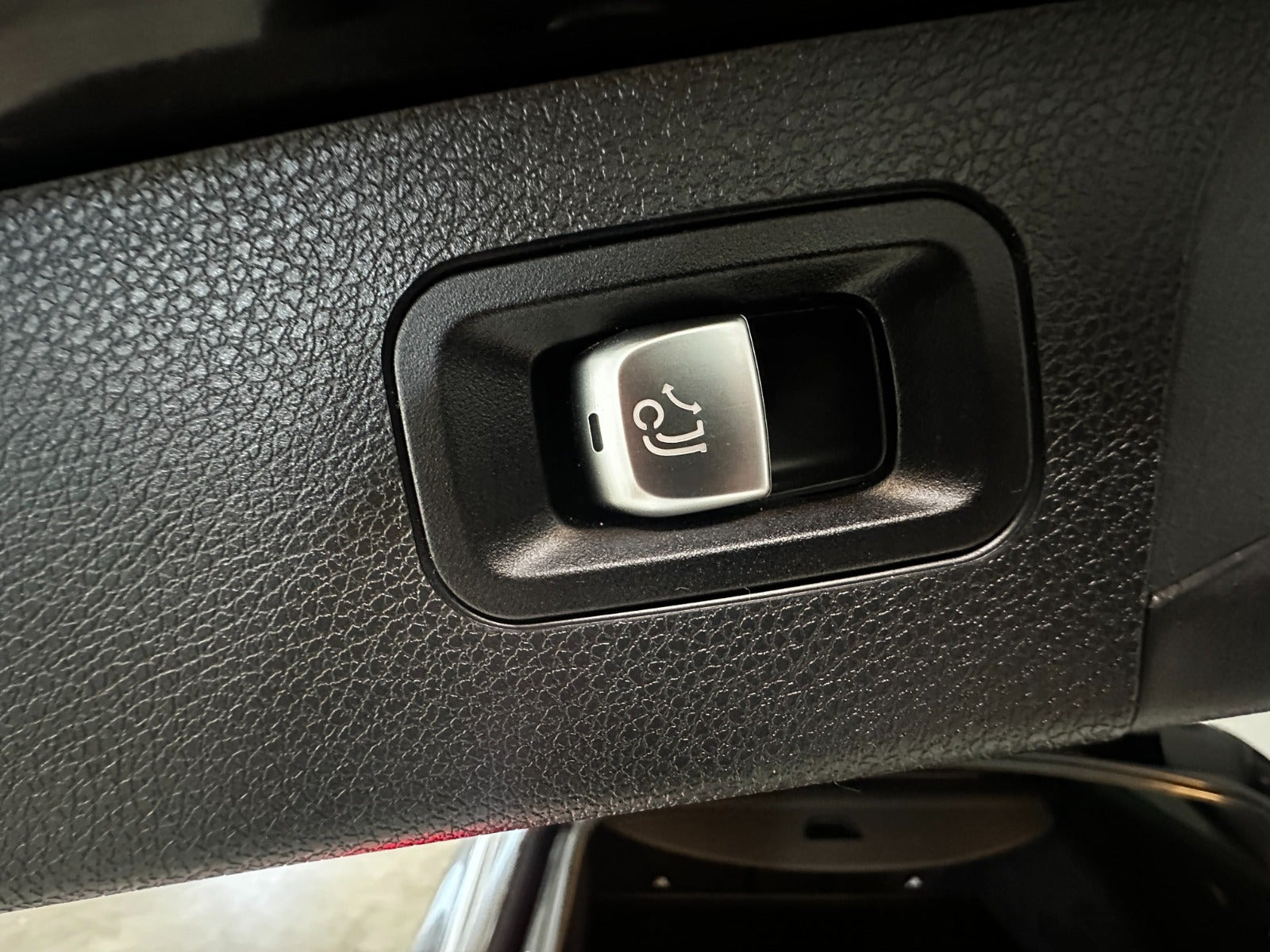 undefined Mercedes E220 d fra 2017